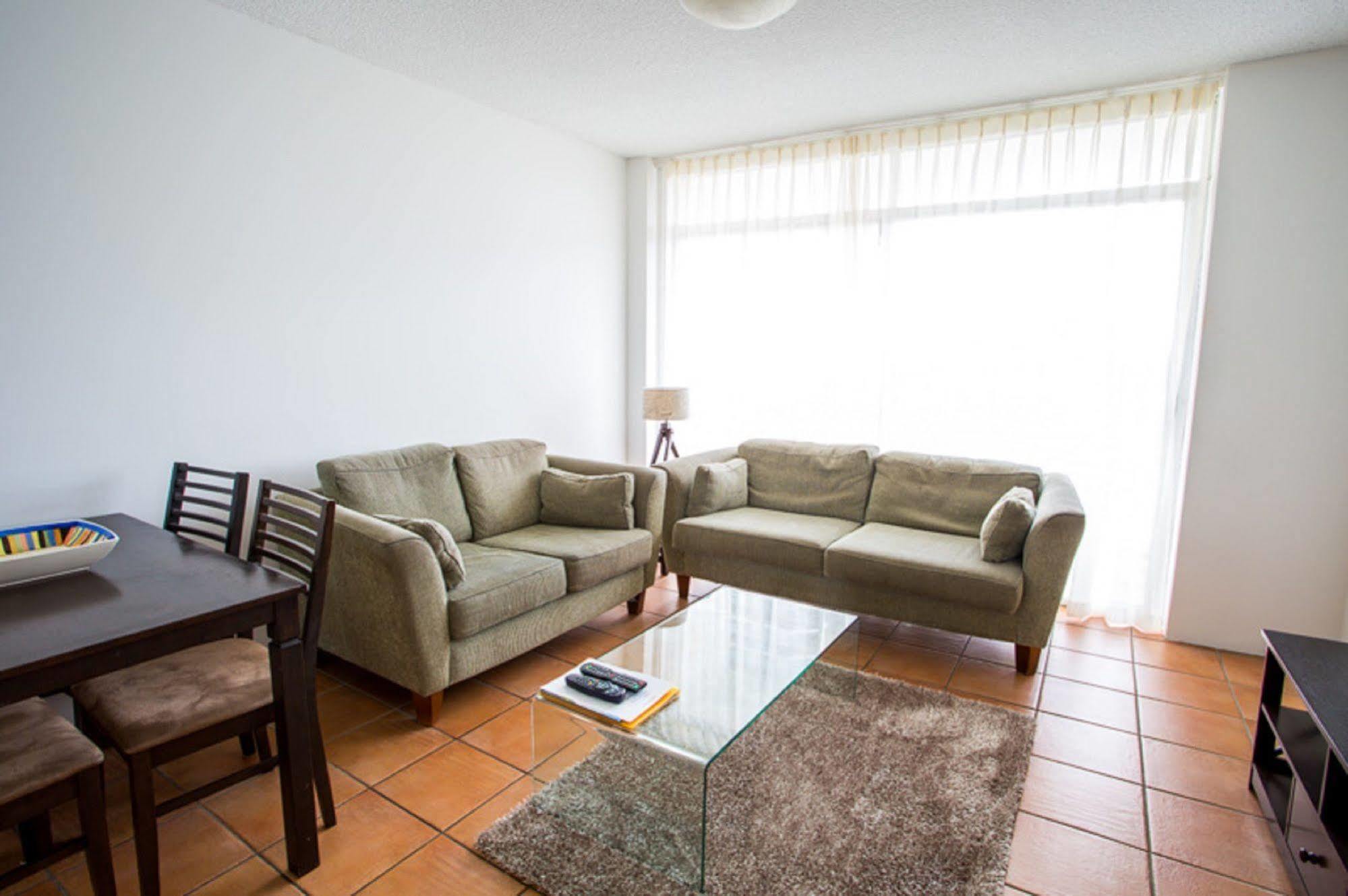 Suntower Holiday Apartments Gold Coast Bagian luar foto